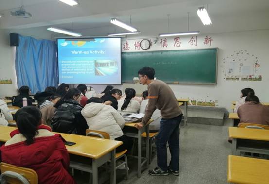 宋子瑞照片